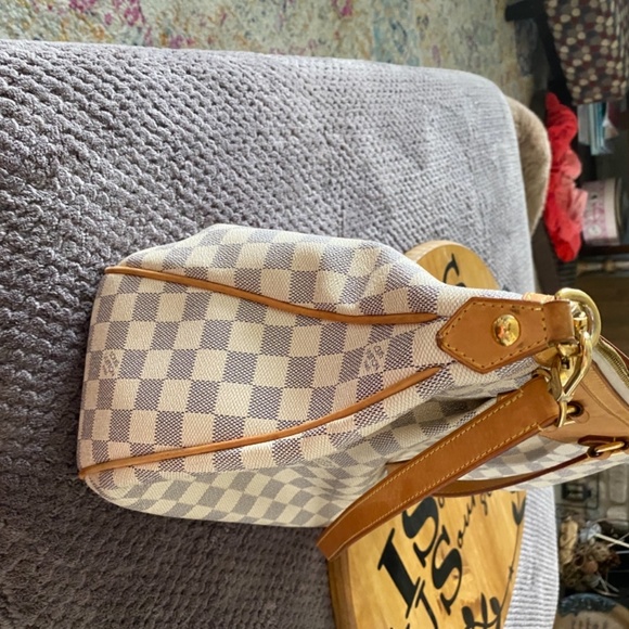 Louis Vuitton SIRACUSA GM - Picture 3 of 16